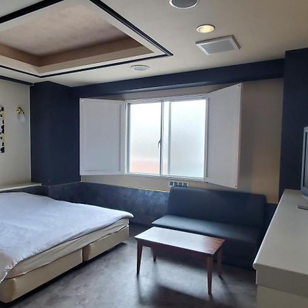 Hotel Golf Tsunashima (Adults Only) Yokohama  Exteriör bild